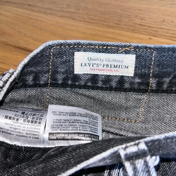 Men’s Levi’s waist 30 length 30 - grey/faded black - Picture 3 of 6